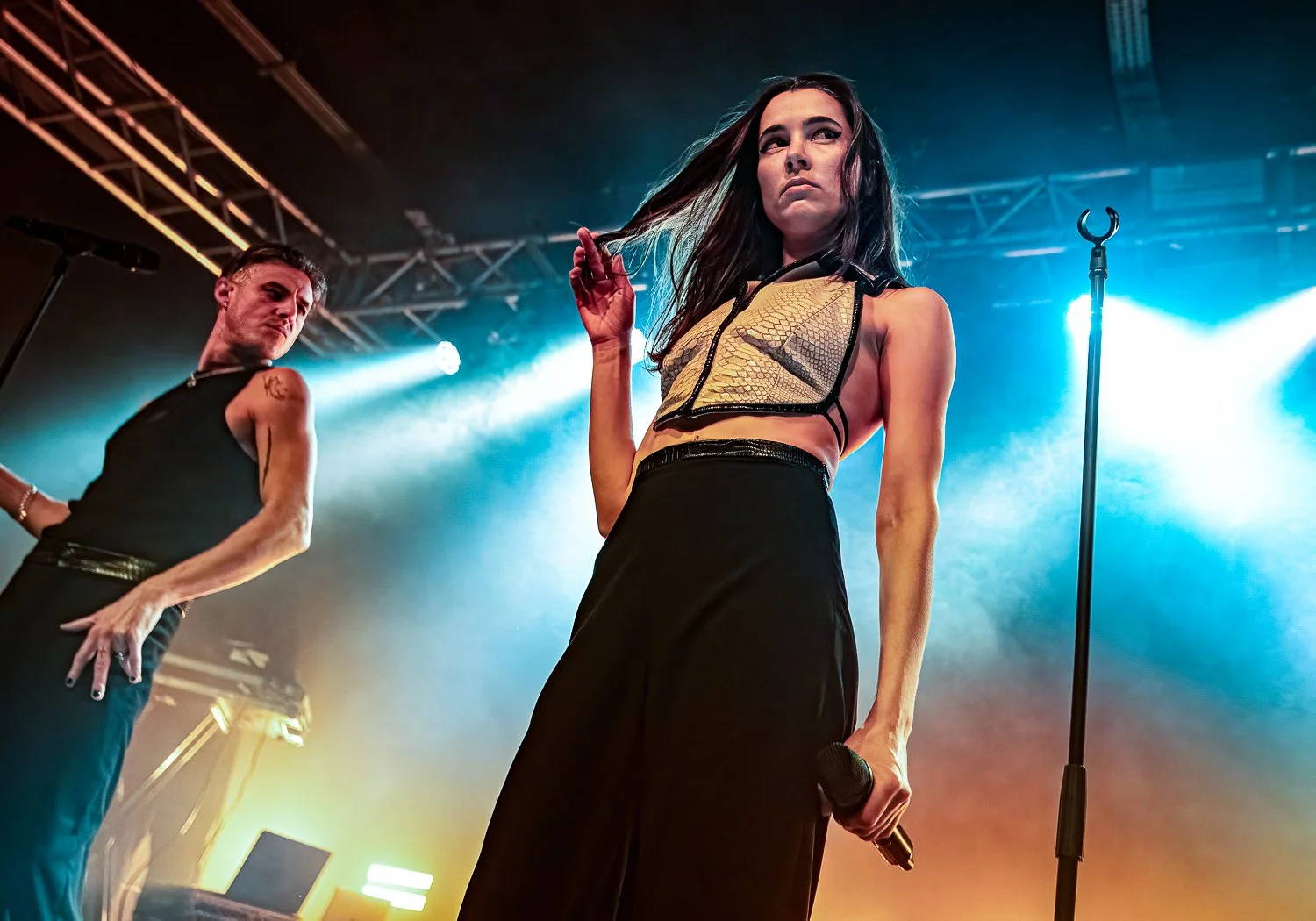 Confidence Man-1-2.jpg