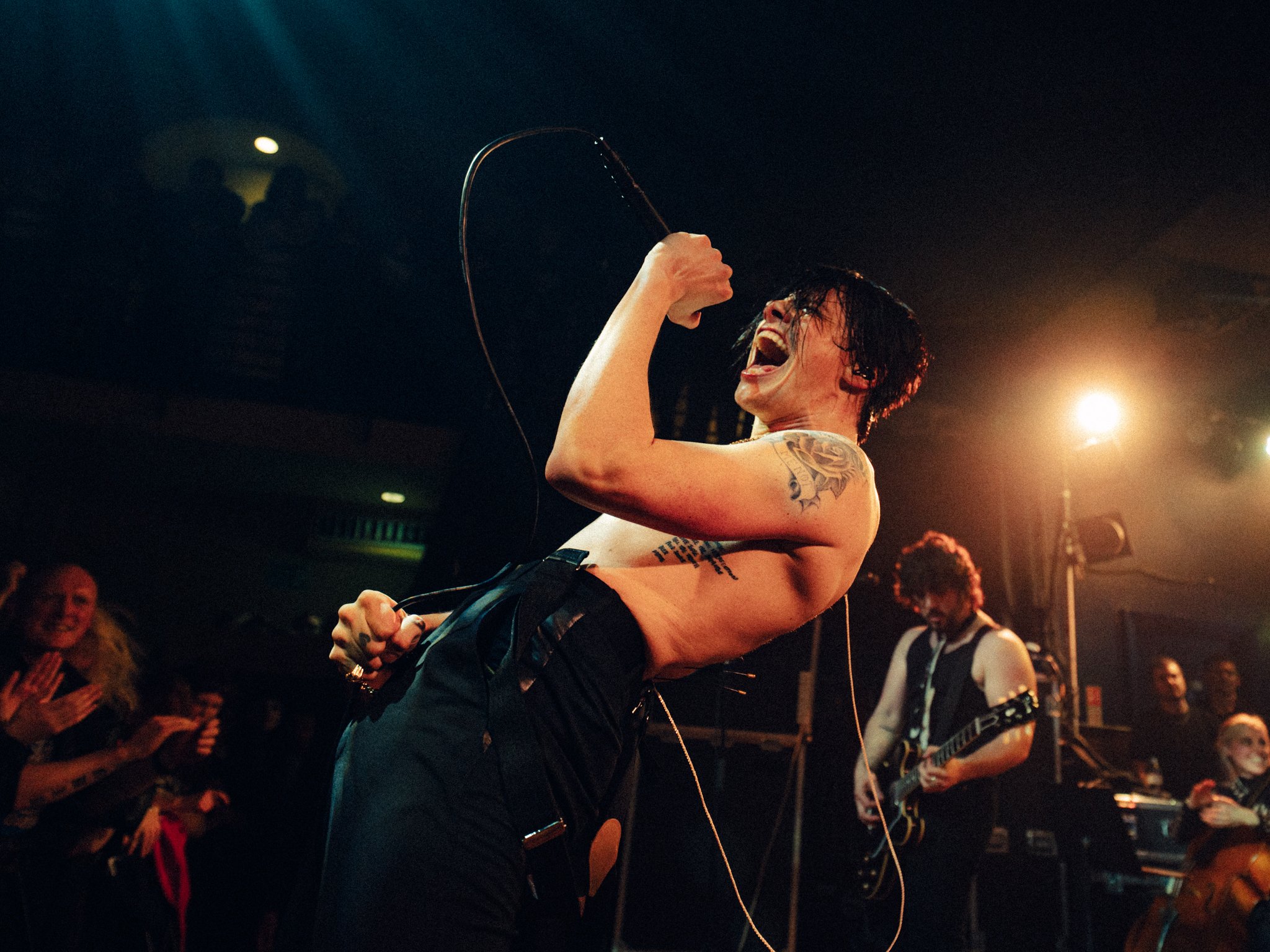 YUNGBLUD MAKES HIS LIVE RETURN