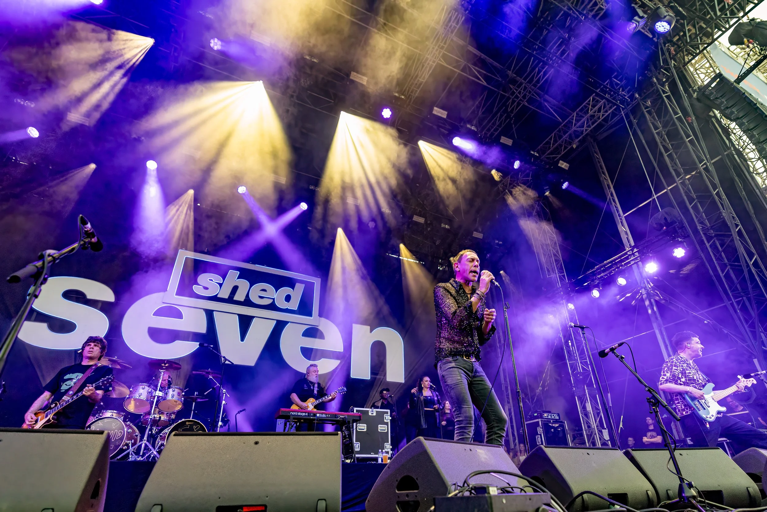 Shed Seven-24.JPG