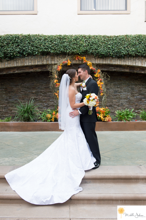 041doubletreebyhiltonclaremontweddingpictures.jpg