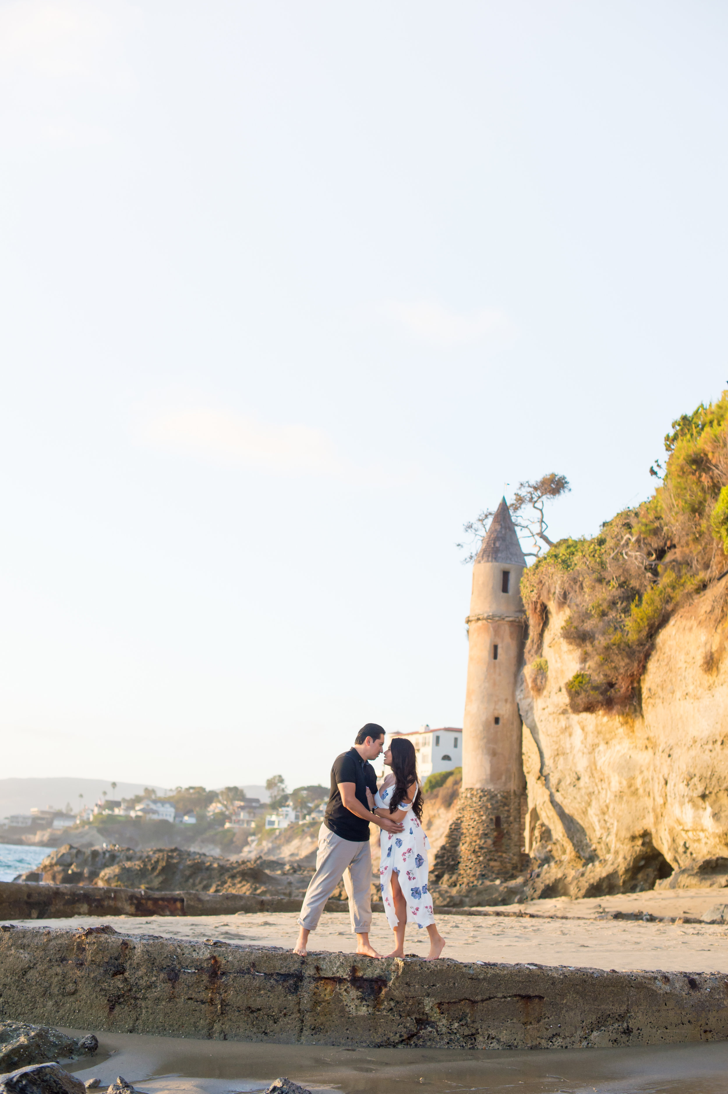 06Laguna- Victoria Beach Engagement Pictures.jpg