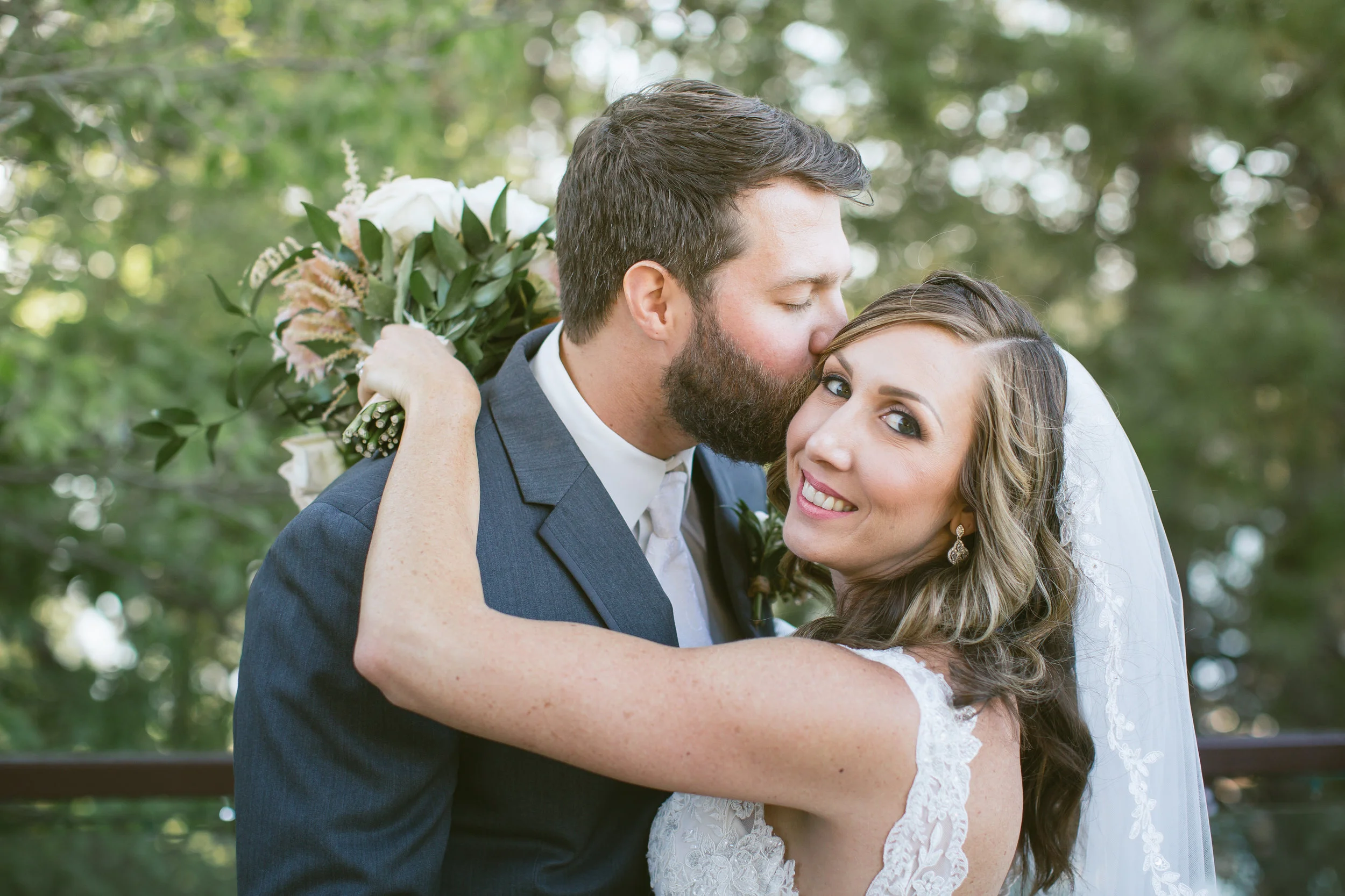 Amber + Elitt Say I Do in Lake Arrowhead