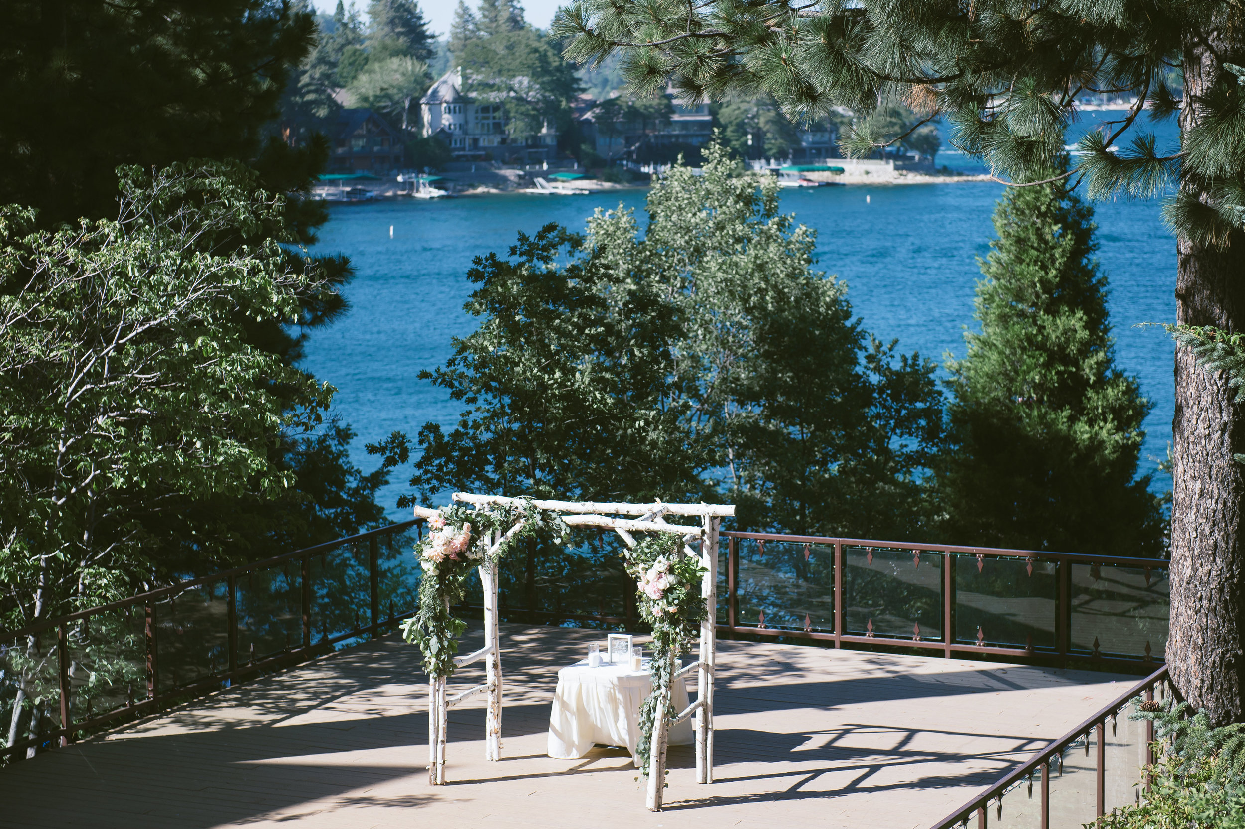 17Lake Arrowhead Resort Wedding Pictures.jpg