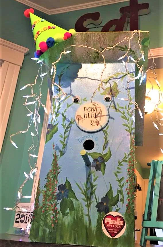 Birdhouse Birthday (2).jpg