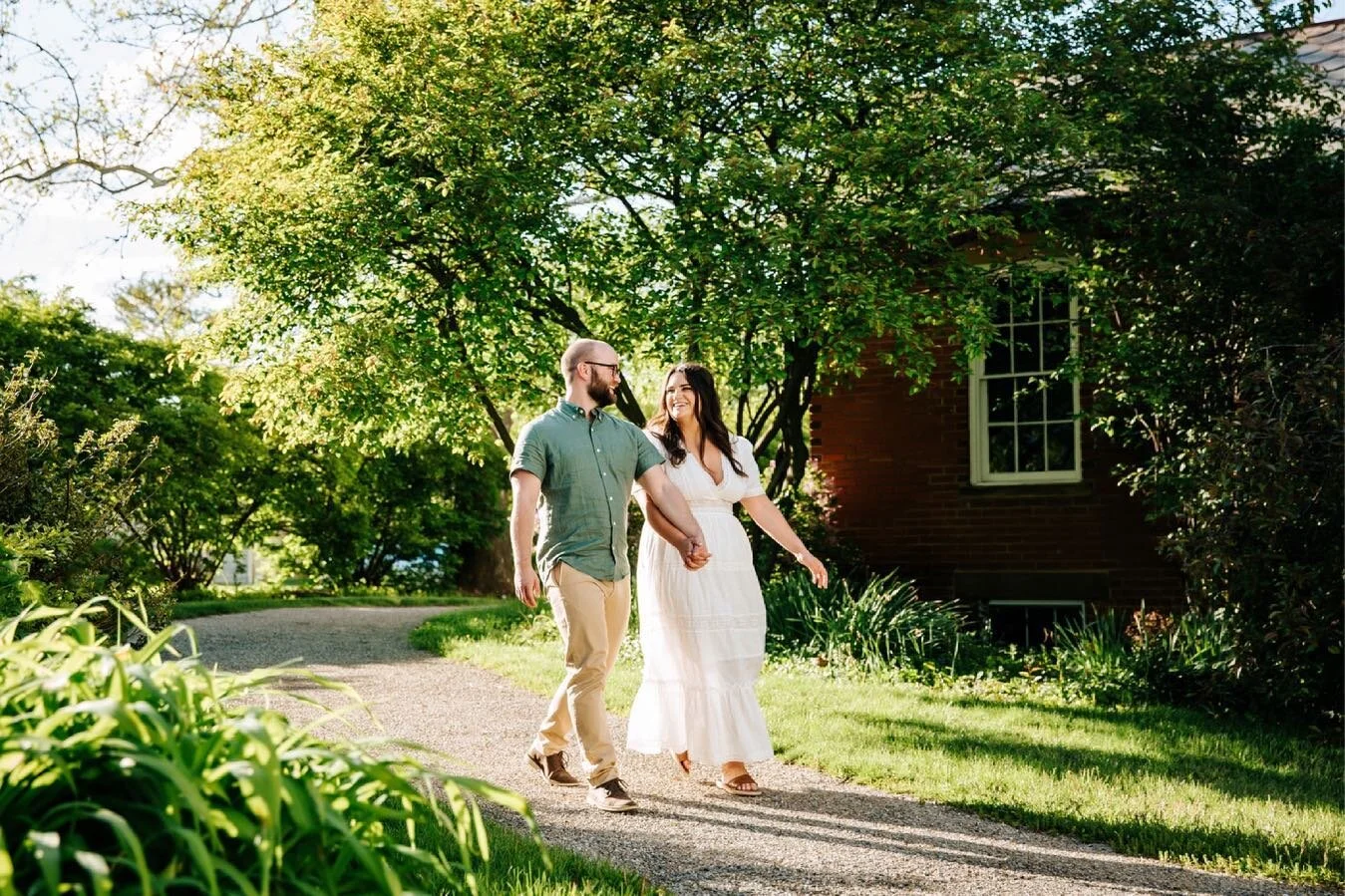 Not sure how I haven&rsquo;t shared any on my feed from this session yet, but I was back in Columbus last night for another engagement session and it reminded me of this session, which I&rsquo;ve been meaning to share! Check out how cute these two are!! I can not wait for their wedding next year!!! There will be lots more from their session coming, so be on the lookout! 📸💍✨#hesbrides