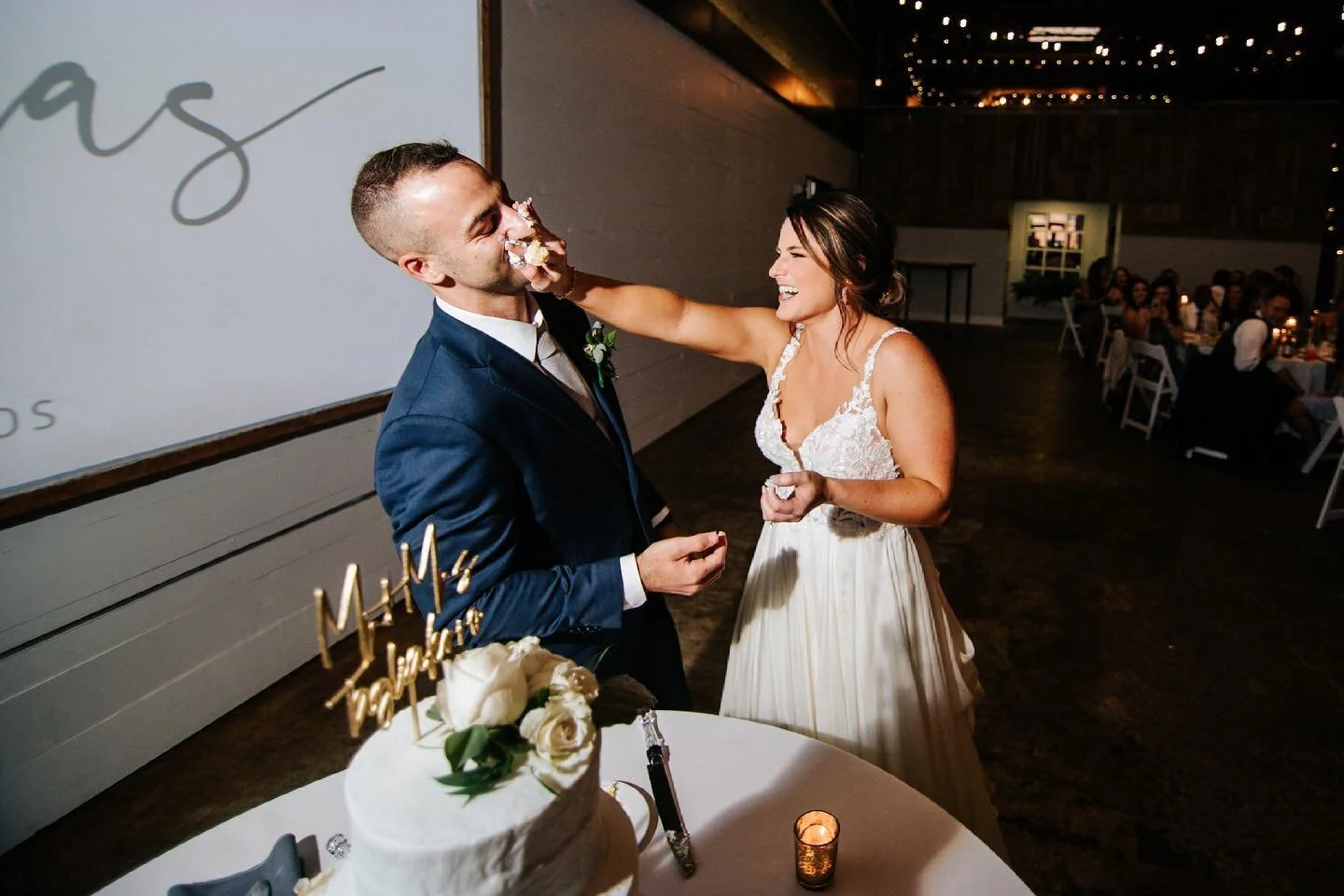 He want that...
Cake, cake, cake, cake, cake 🍰🍰🍰 Congratulations to the brand new Tagliaferros! #hesbrides #liaferros