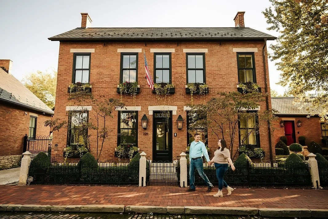 Emma & Jeff in German Village ✨
I’ve had so, so many perfect engagement sessions recently! Loved this one with these two!
