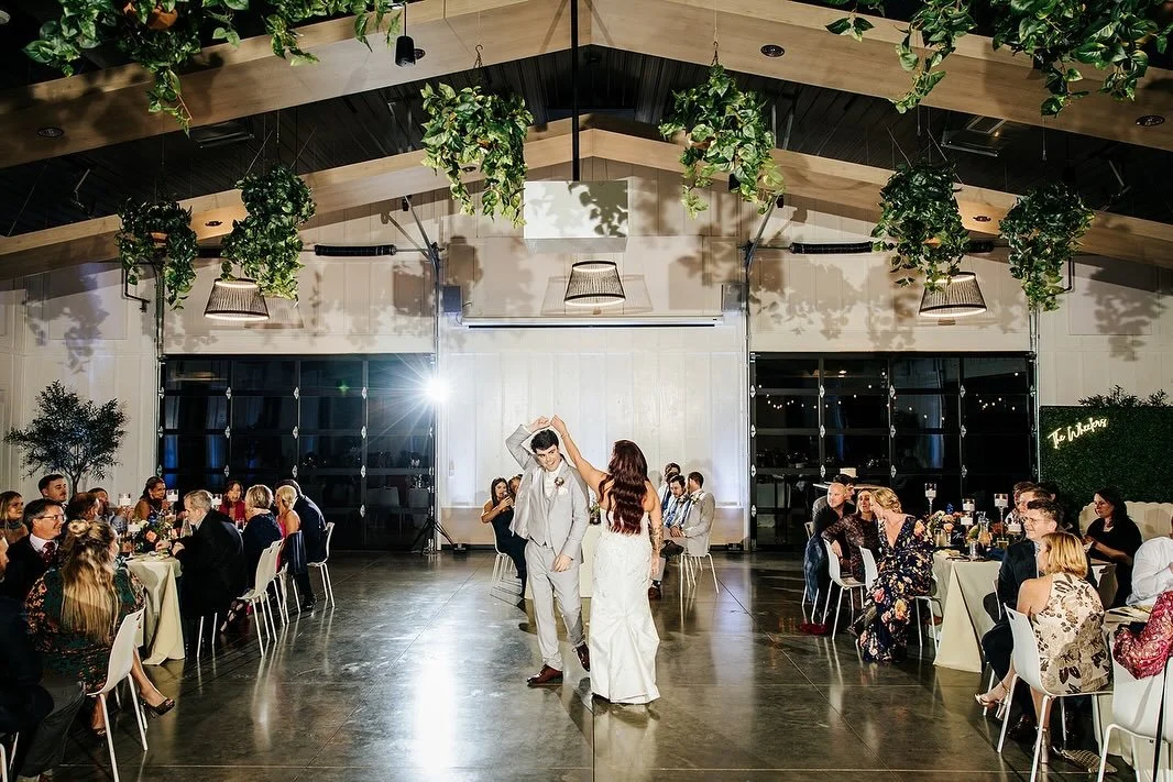 Madison &amp; Brian // Reception version! 

Sending the biggest congrats to these newlyweds!! ✨

Venue: @retreat21venue 
Photo: @haleyelizabethstudios 
Hair: @hairbytatumalbert 
Makeup: @thelovelyartistrycollective 
DJ: @hurricaneproductionsllc 
Dres
