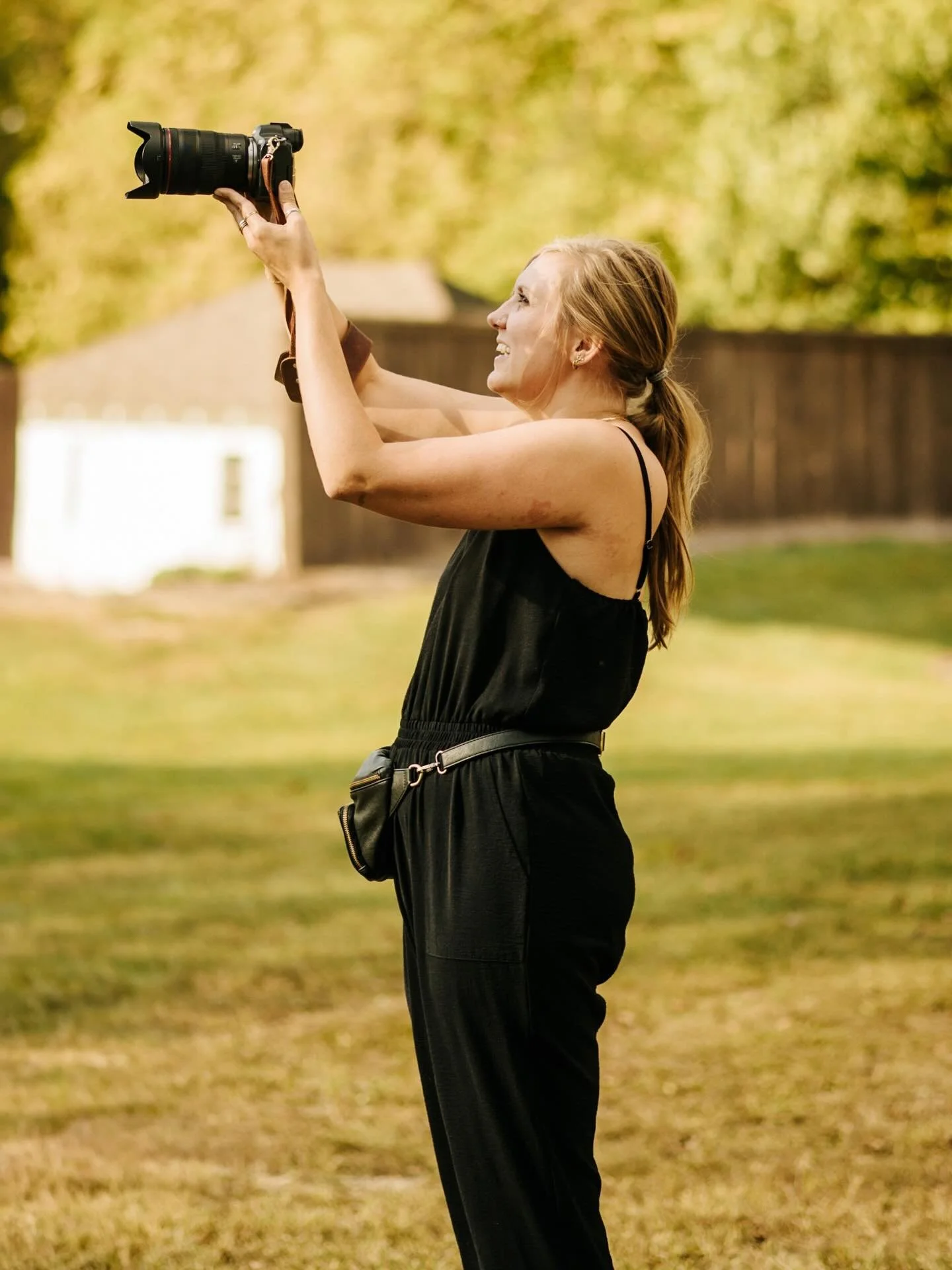 Hey y&rsquo;all! I&rsquo;m Haley, the face behind the camera! 

It&rsquo;s been a while since I&rsquo;ve done an introduction post, so I figured I&rsquo;d finally do that since I found this cute pic that @whimsicallywildphoto took of me at a recent w