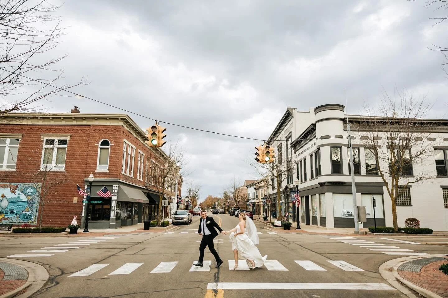 I took the week off from posting to hang in Mexico with the fam, but I&rsquo;m back!!

Here&rsquo;s a fav from last month with the new Mr. &amp; Mrs. Gerken!! ✨