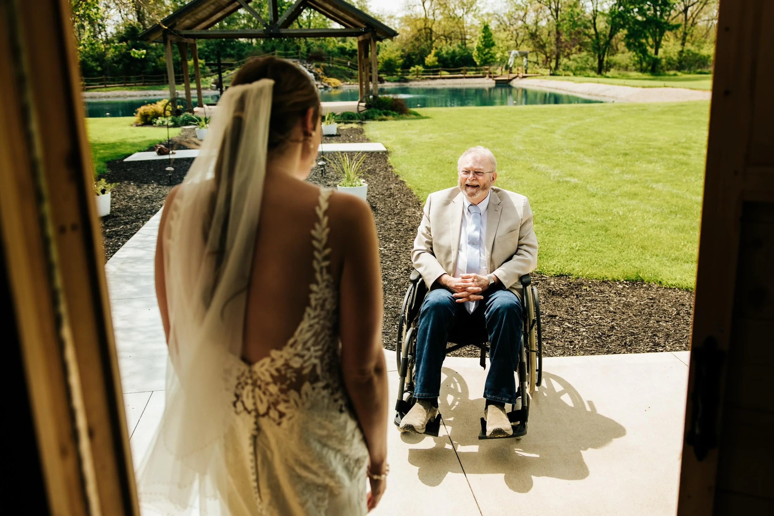 The absolute sweetest first look with our bride Lonna and her grandpa!

Lonna is named after a combination of her grandparents names, Lonnie &amp; Donna and now gets to share a wedding anniversary with her grandparents who celebrated their 57th year 
