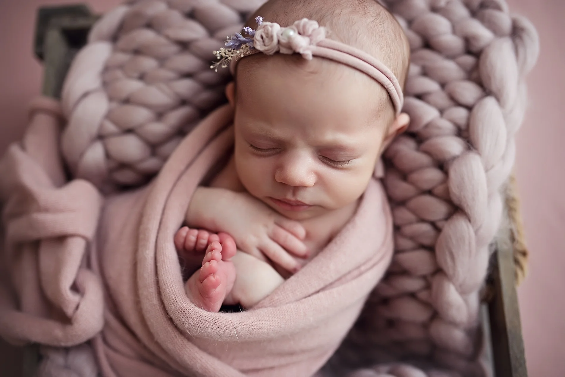 170920_NKnight_Laura_0161_WEB.jpg