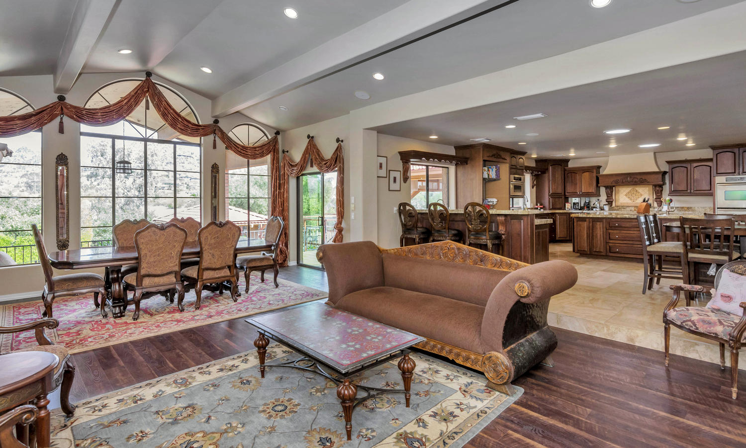 4012 E Claremont Ave-large-014-6-Main Living Area-1500x902-72dpi.jpg