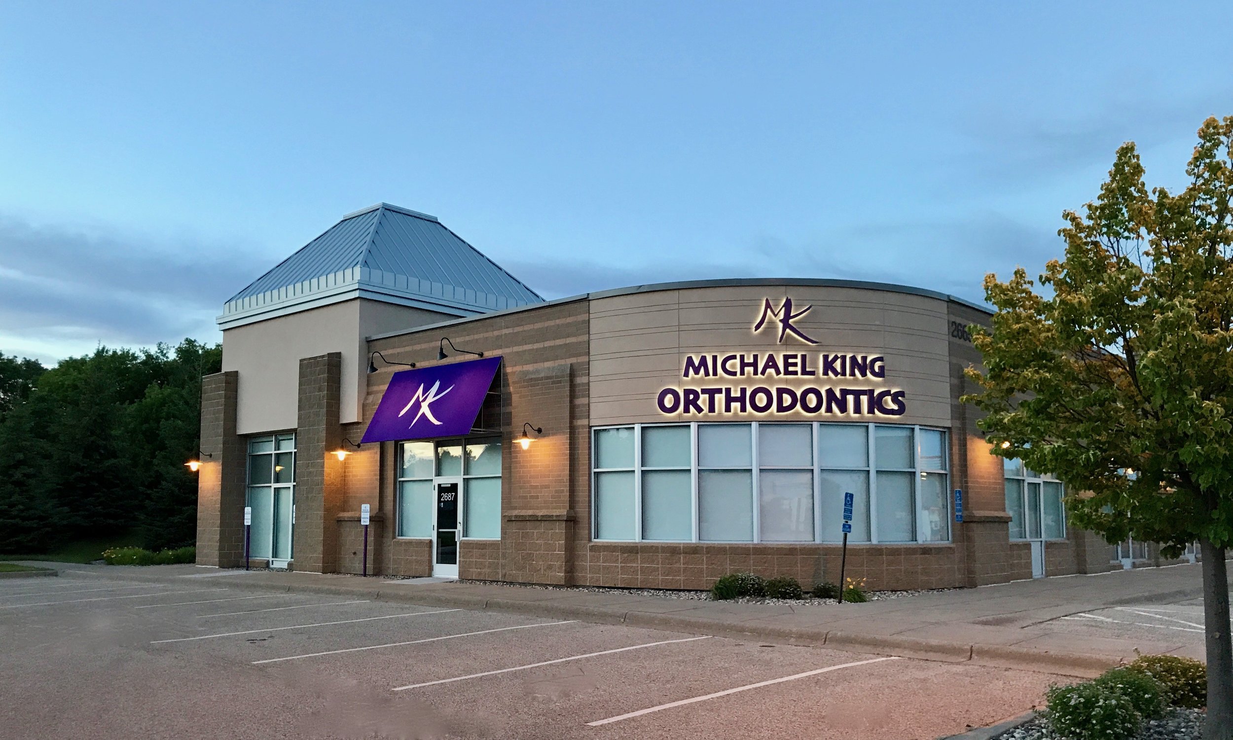 Michael King Orthodontics - Exterior Photo