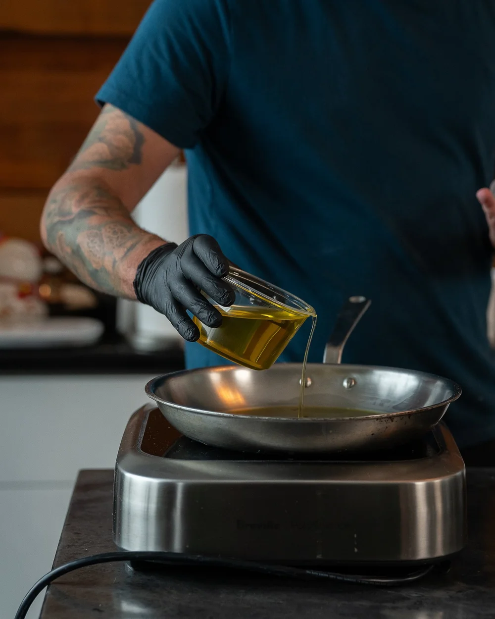 Chef detail and craft moment, Pittsburgh chef portrait photography by Ian Jones, ISJDESIGNS