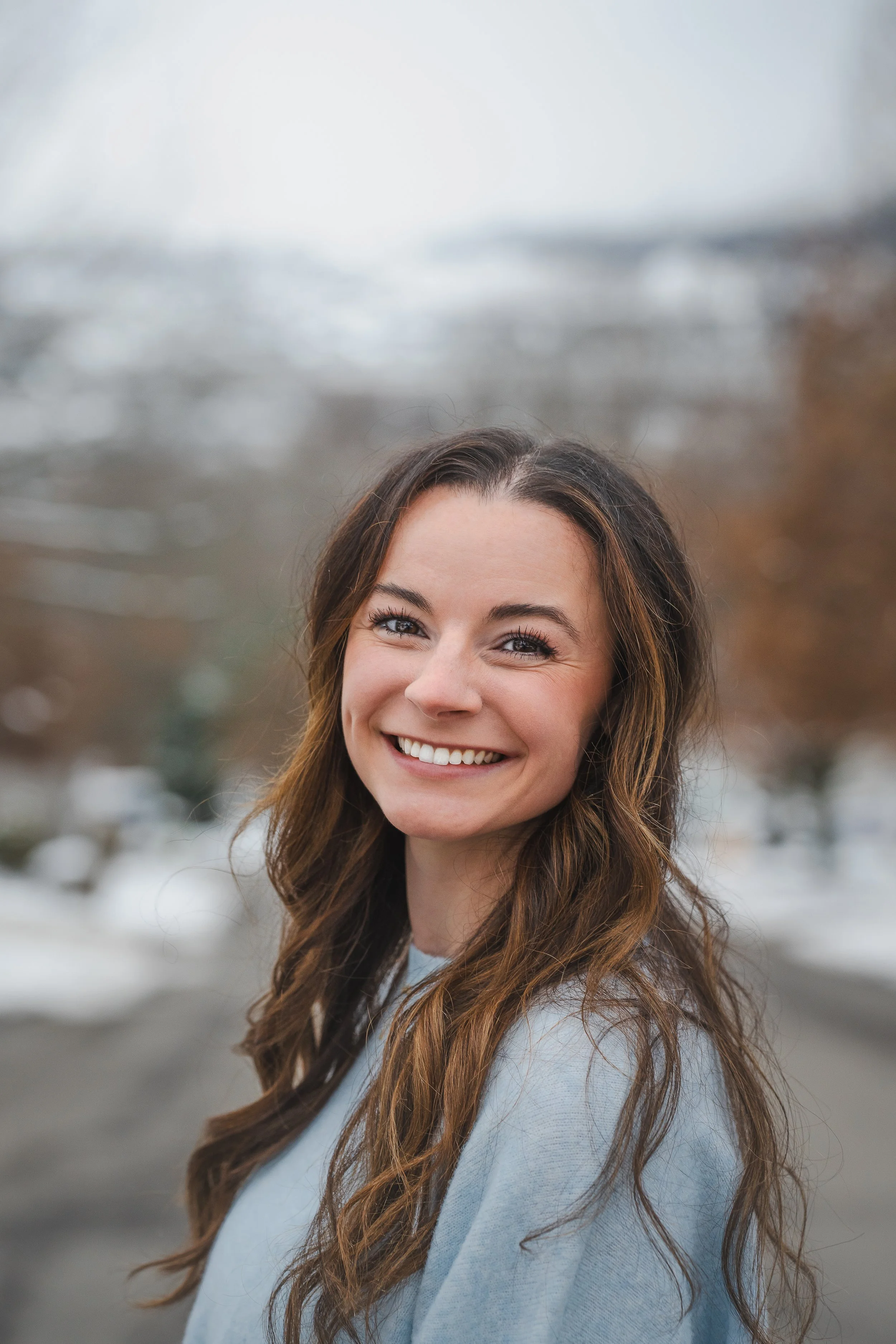 canonsburg-pa-portrait-photography-smiling-woman-winter.jpg