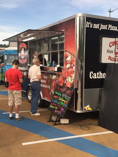 Catering Cathouse Pizza