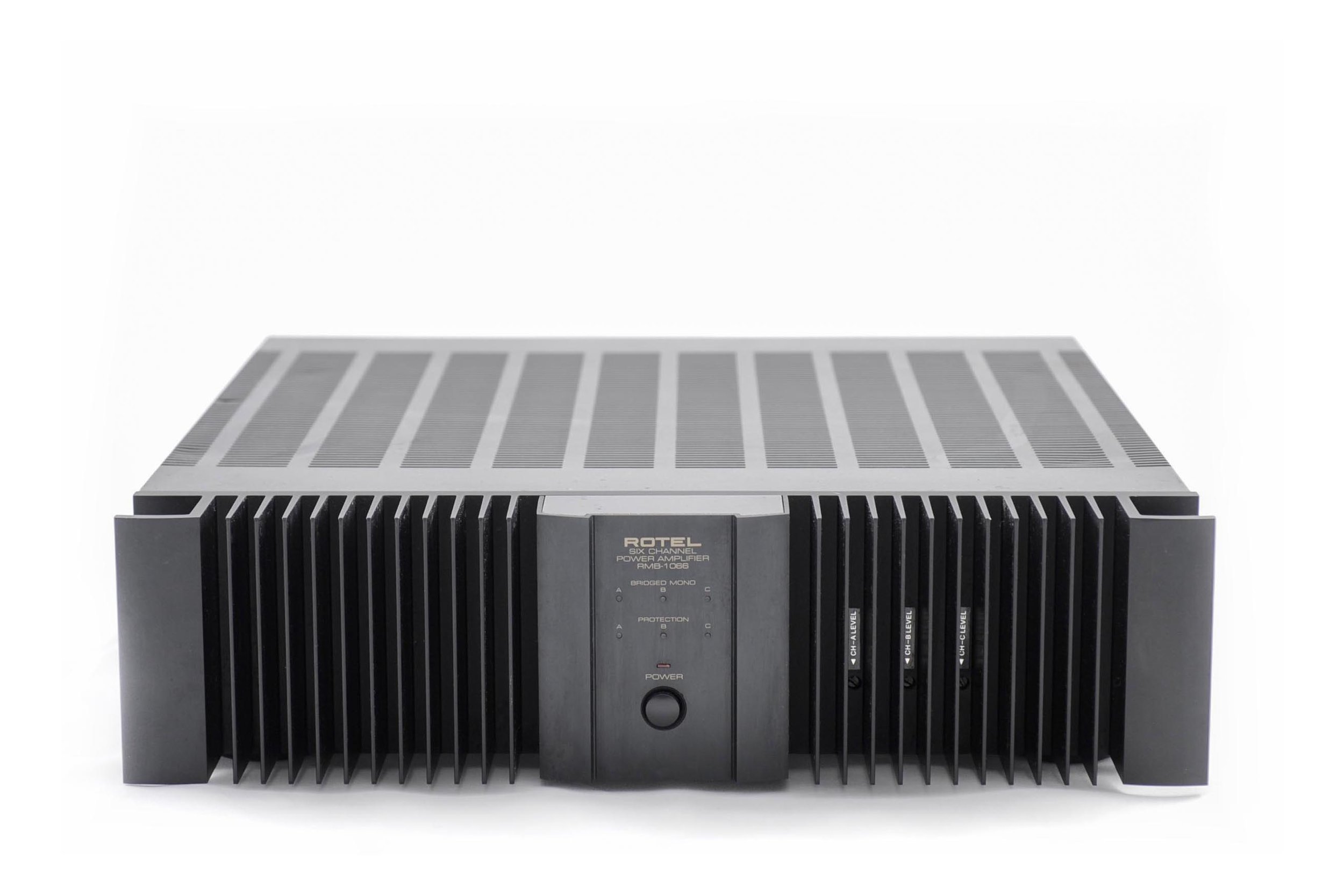 Rotel RMB-1066 Power Amp.jpg