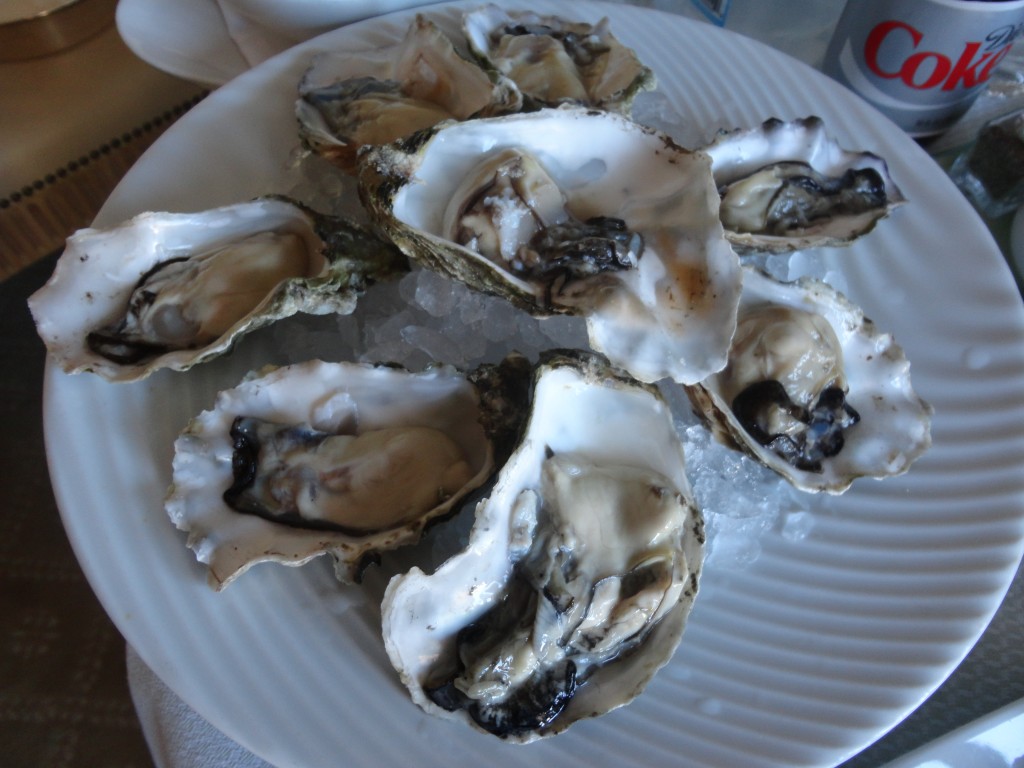 Fresh oysters (not on the menu)