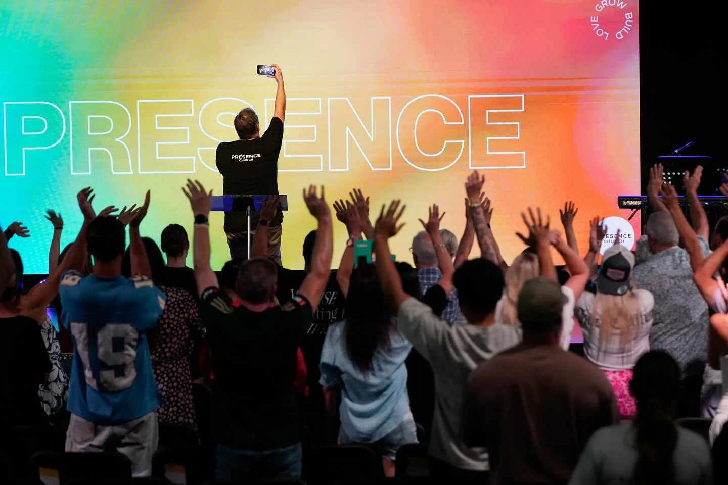 What a beautiful Sunday service 💛
We gathered as one body to worship, pray, and be reminded of God&rsquo;s faithfulness.
Every moment was filled with His presence, love, and grace.

We&rsquo;re so grateful for our church family and all that God is d