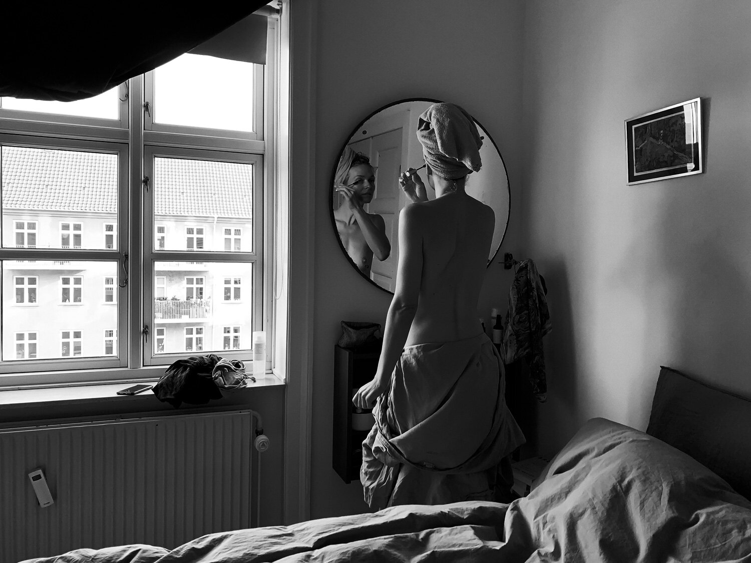 Med i gruppeudstillingen "Personality: Contemporary Portraiture" i Budapest.