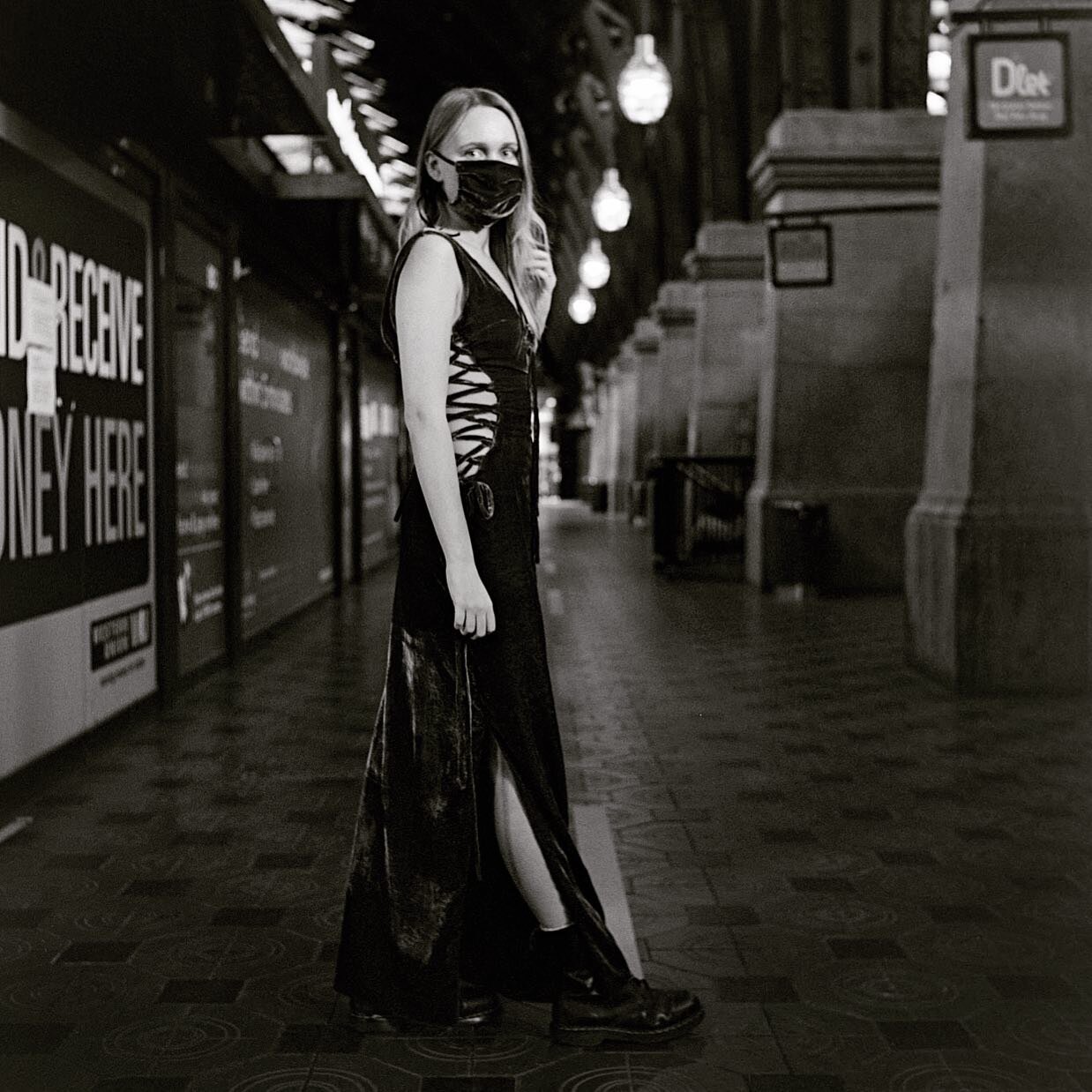 Laia in her own design. Copenhagen Central Station, during Corona Crises. #caffenol #rolleiflexautomat #rolleiflex35f #londoncollegeoffashion