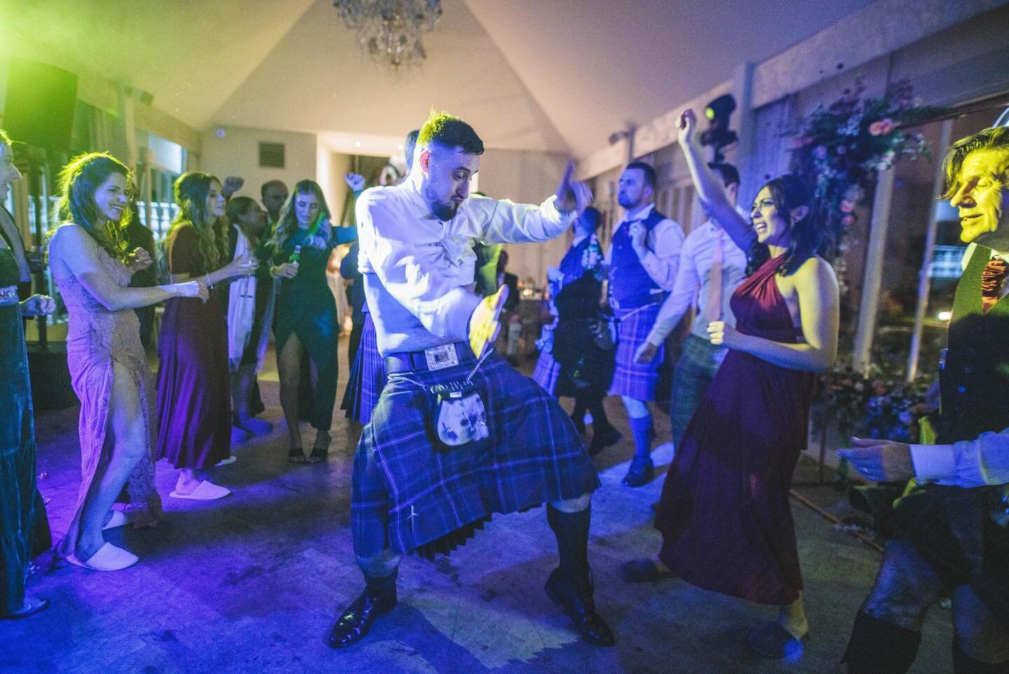 Another Carlowrie Wedding! 

This time the guests were Canadian 🇨🇦 

Monday 10th October // Ashley and Sean at @carlowrie_castle