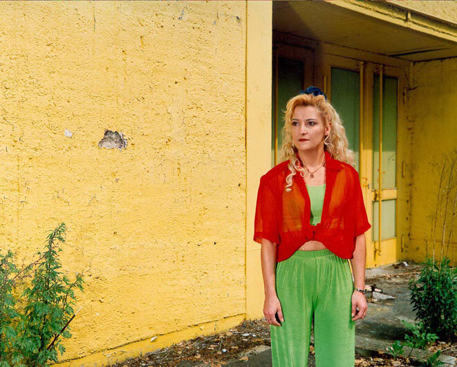  FRAU 6 Chromogenic print mounted to Dibond. 2000. Signed and numbered. 575 x 685 mm 