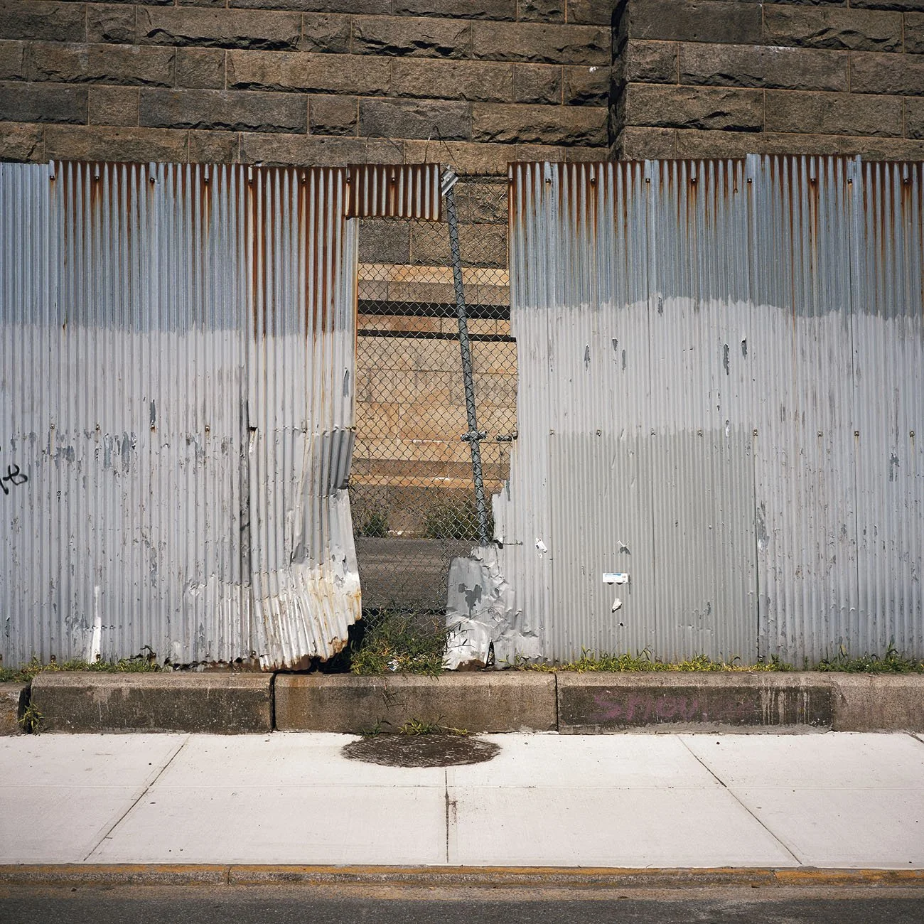 CJ_Fences_5BrokenFence_LJfuji300_8x10F.jpg
