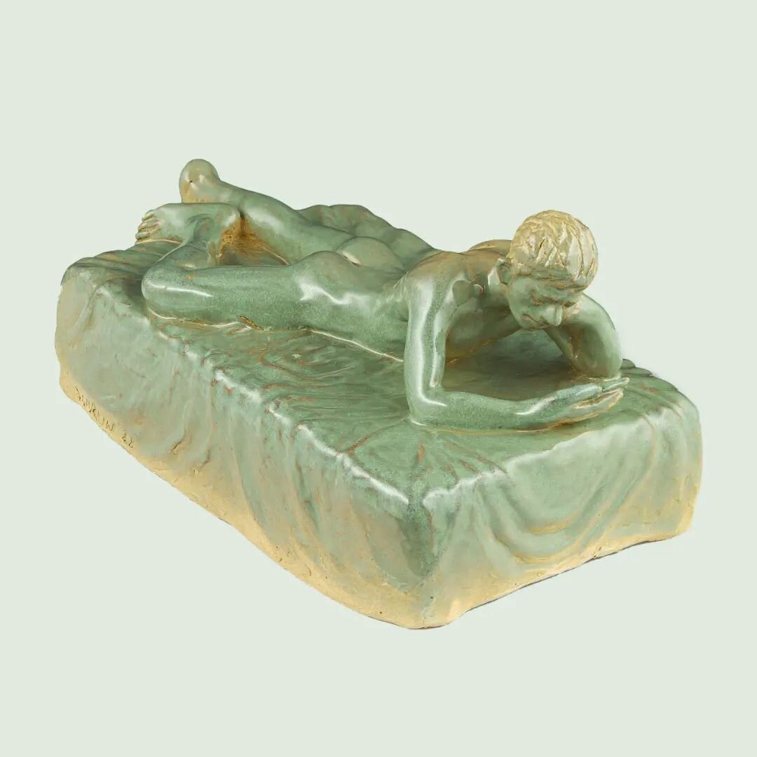 Nude, scrolling 
Earthenware &amp; celadon glaze
2022 (sold)

#ceramic #celadon #oliverscarlin #earthenware #celadonglaze