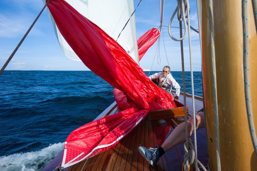 Hoisting the Spinnaker