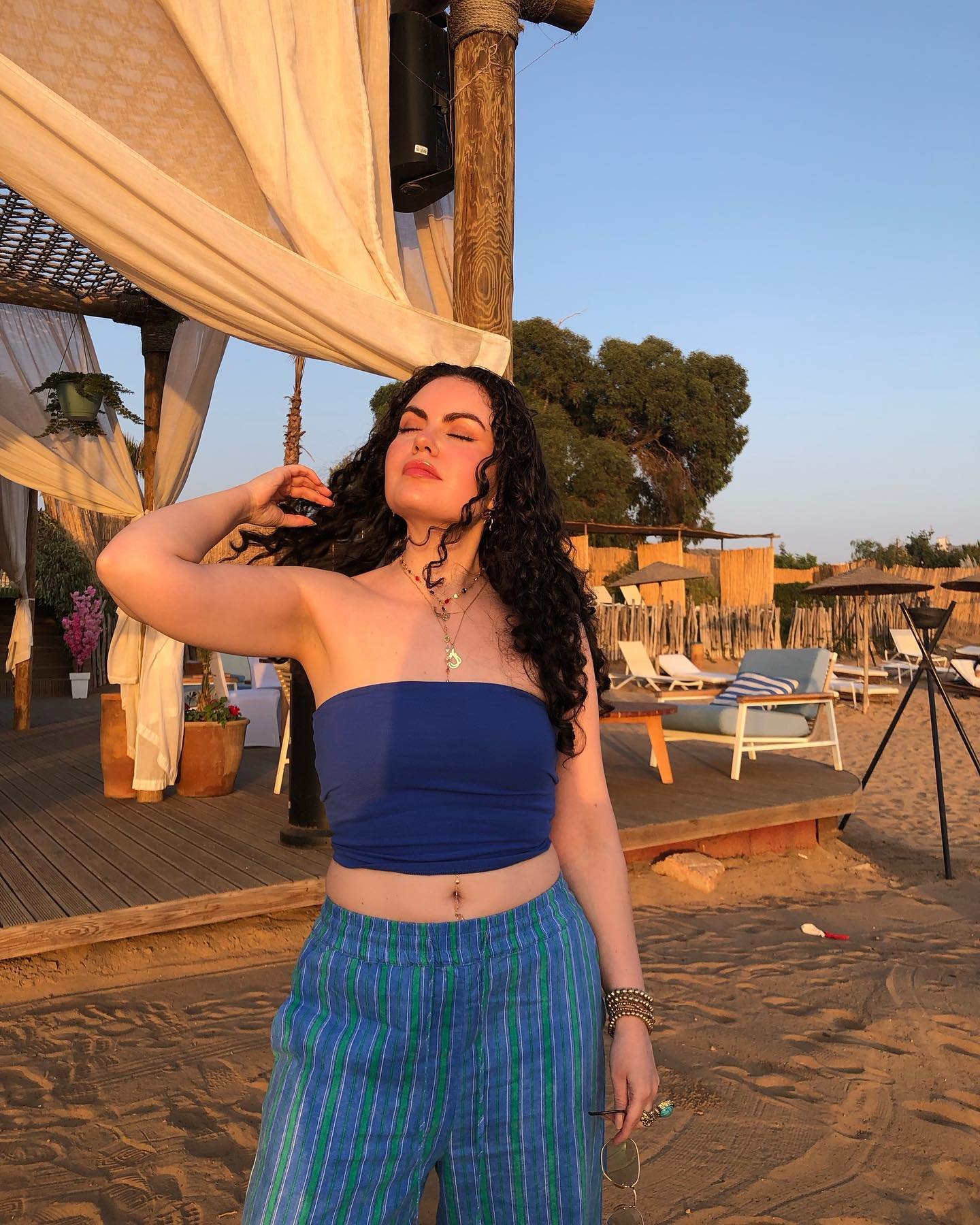 All I need to be happy ☀️🌊 (ignoring the winter weather rn)

#taghazout #agadir #curlyhair #morocco #moroccan