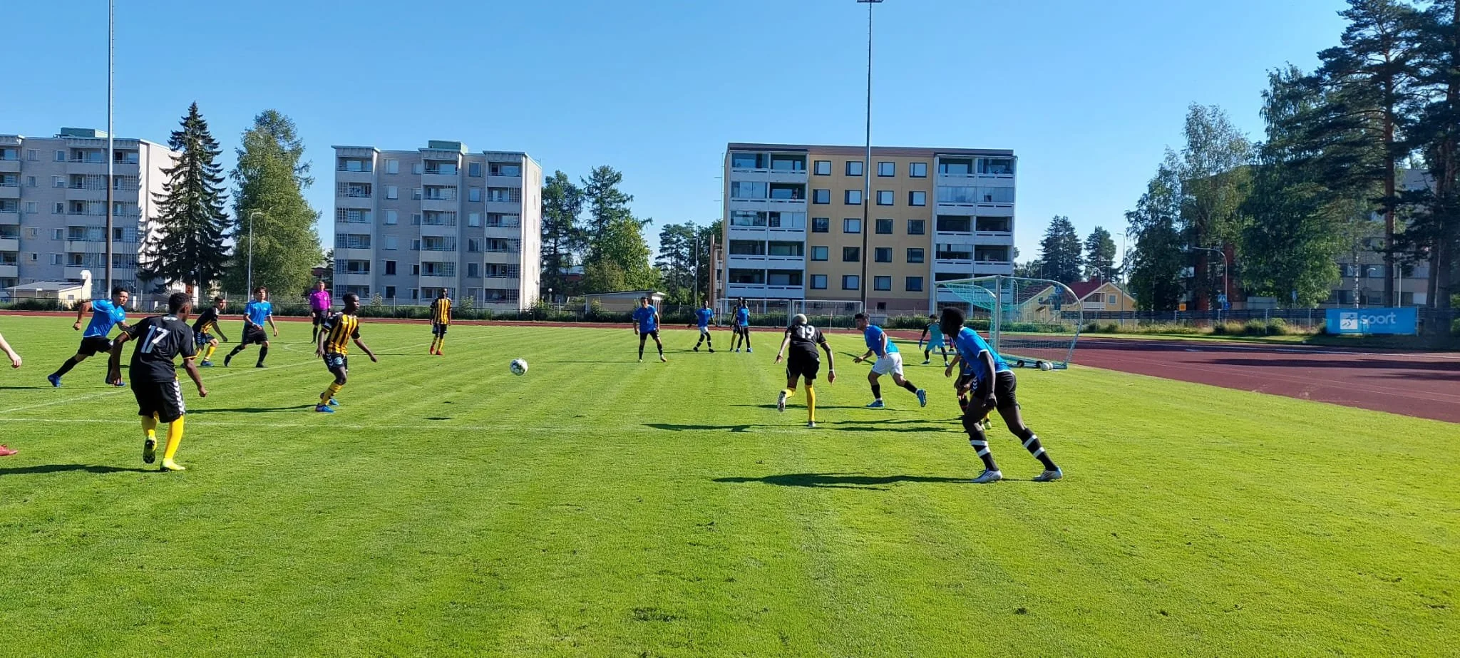 Charles Cup - monikulttuurinen jalkapalloturnaus Pieksämäellä