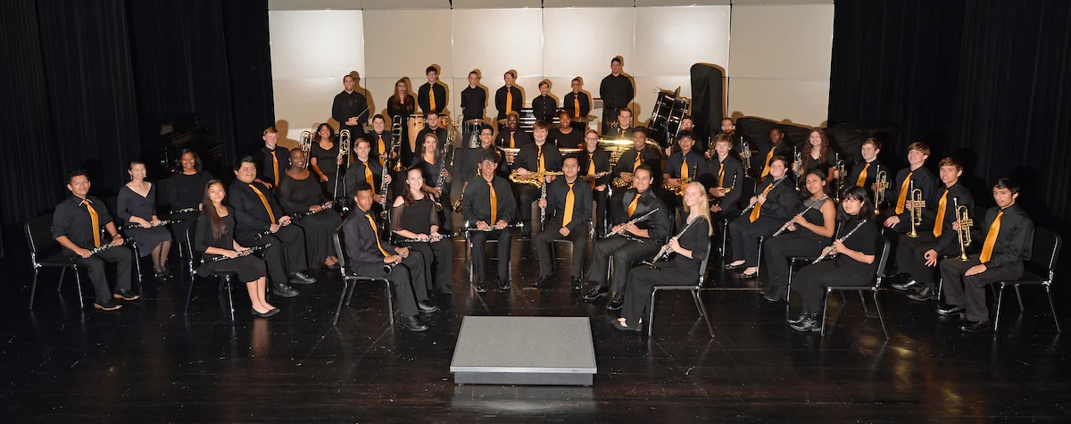Band 01.jpg