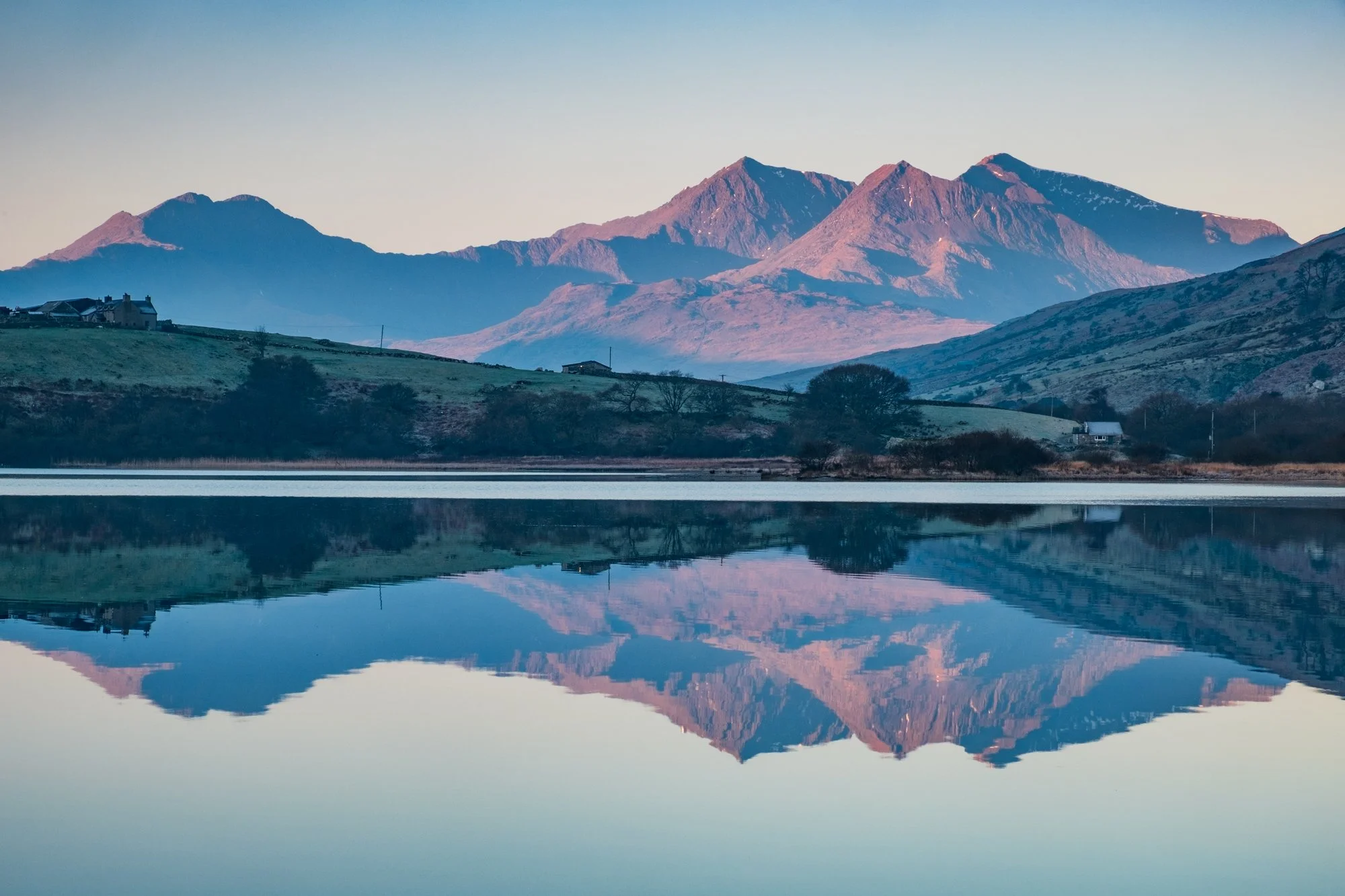 170126 First Light On Snowdon web.jpg