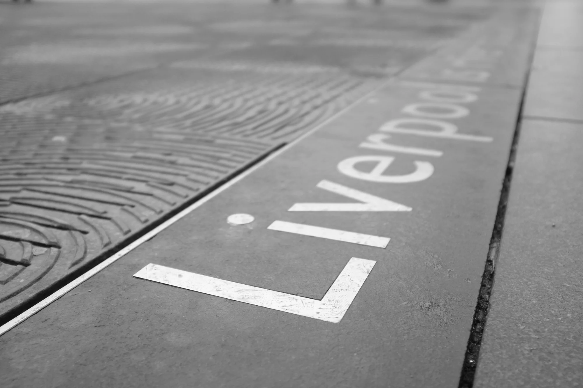 ACROS+R SOOC