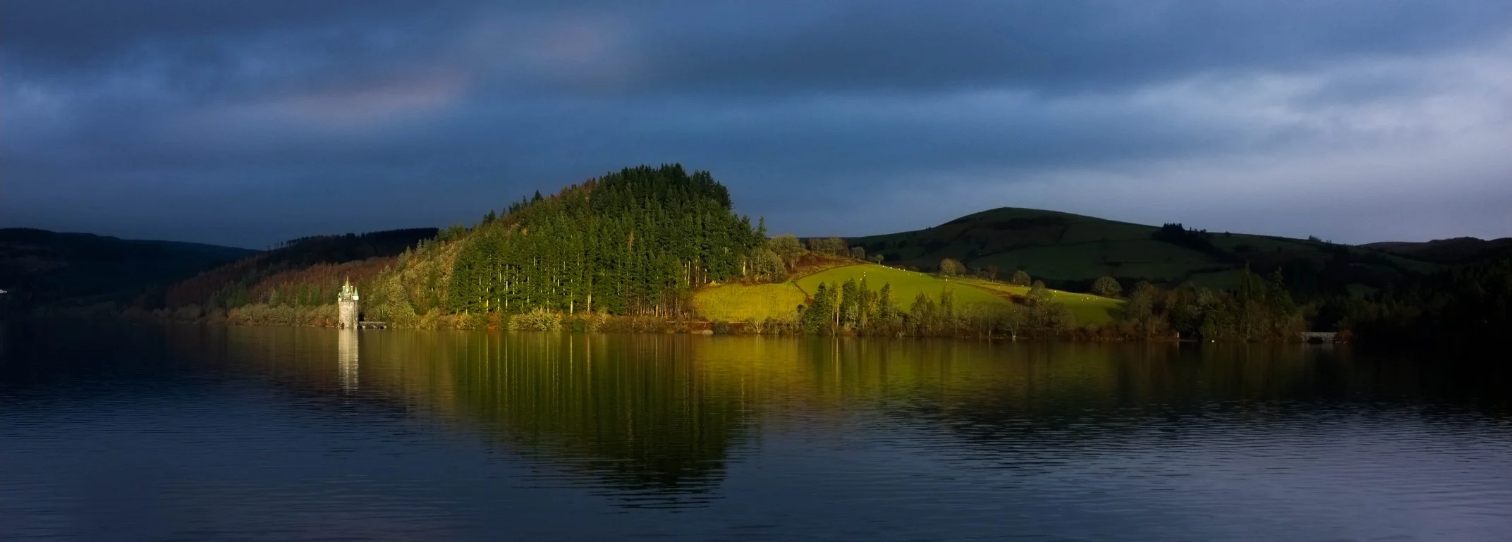 Lake Vyrnwy - A Break In The Light