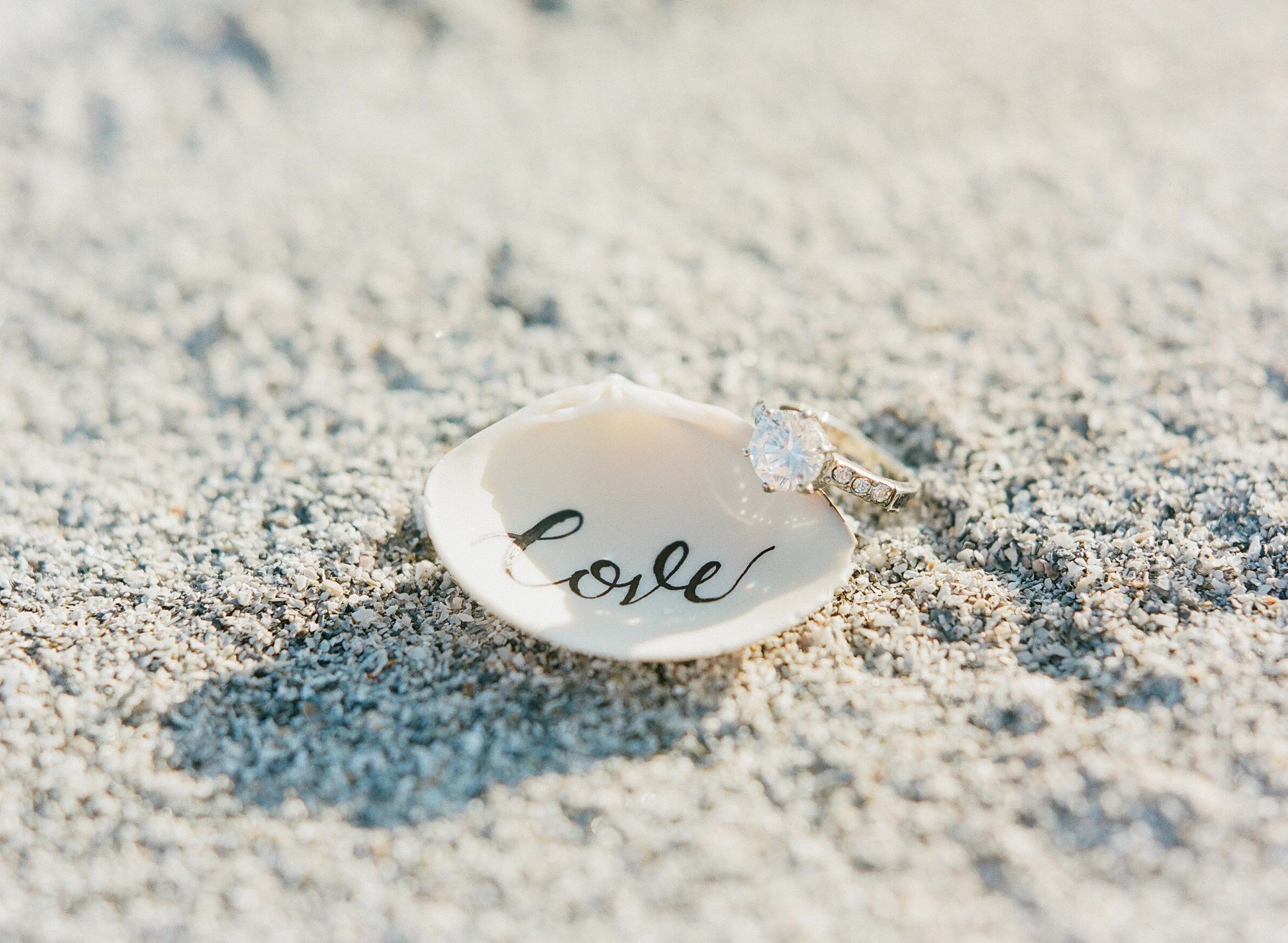 SandKeyParkBeachElopementInspiration-155.jpg