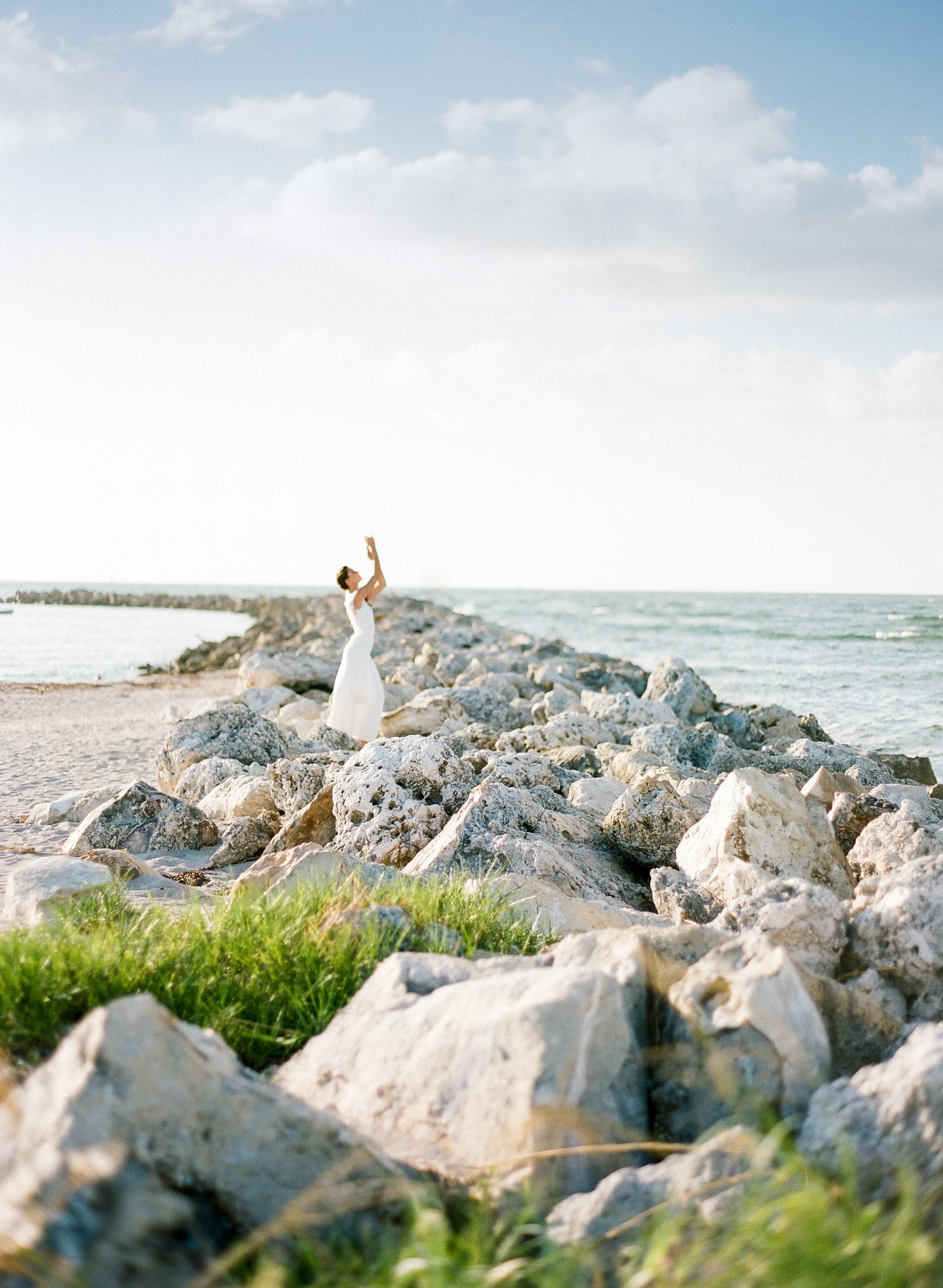 SandKeyParkBeachElopementInspiration-157.jpg