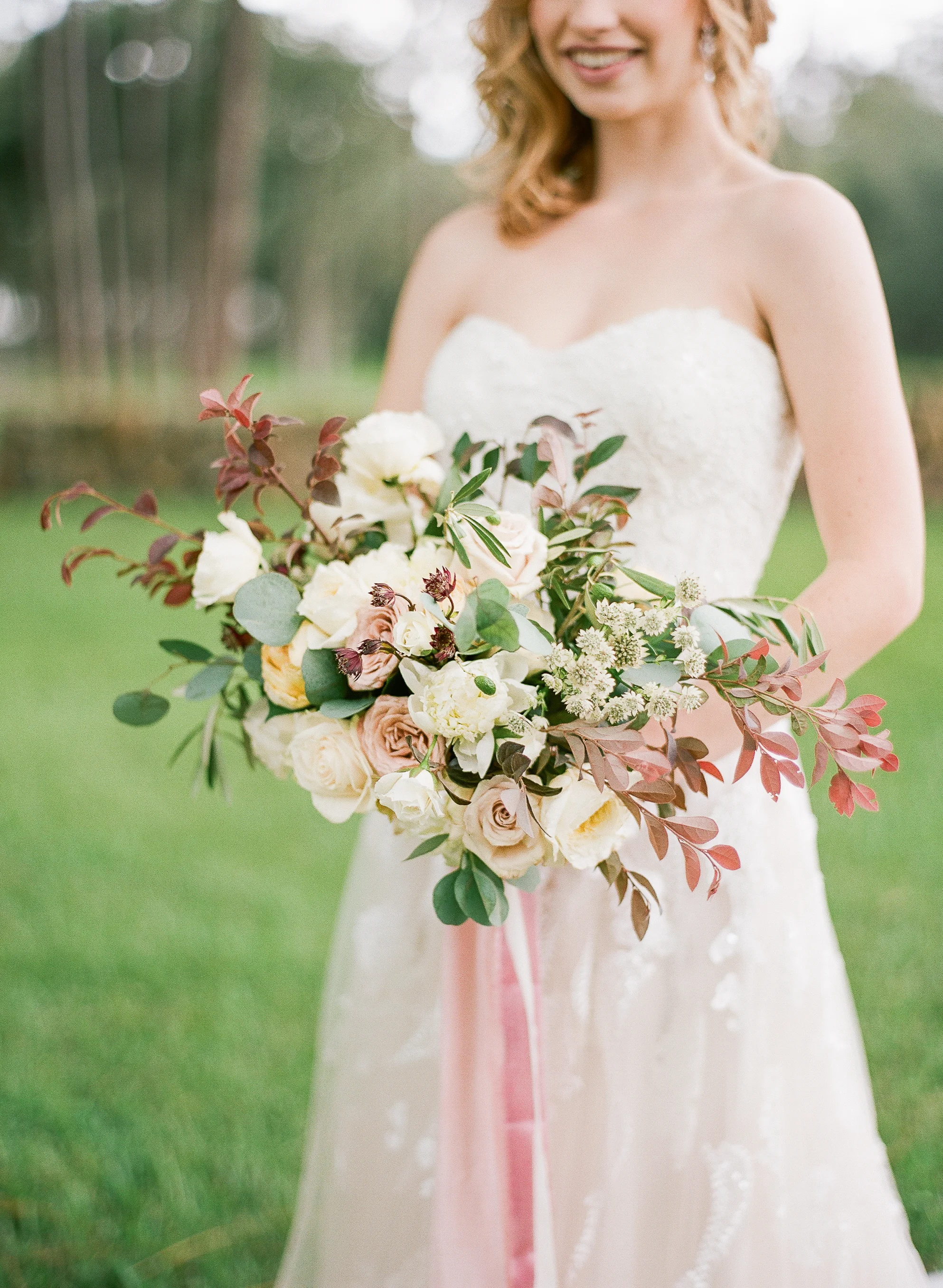 Mauve and Cream Bouquet