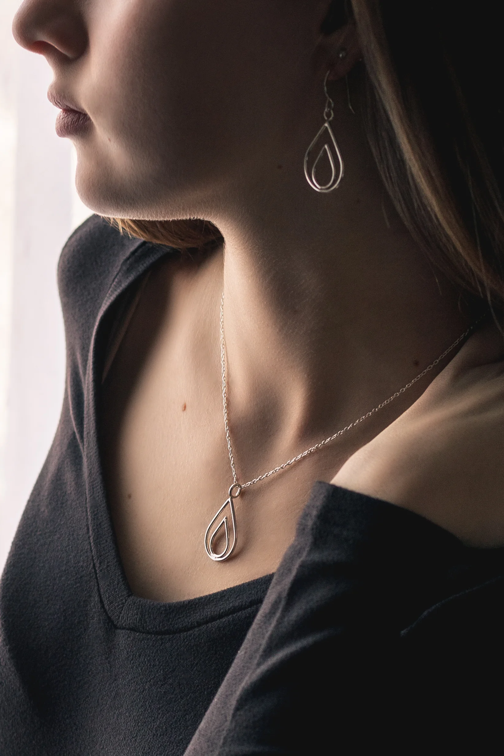 Droplets Earrings and Necklace