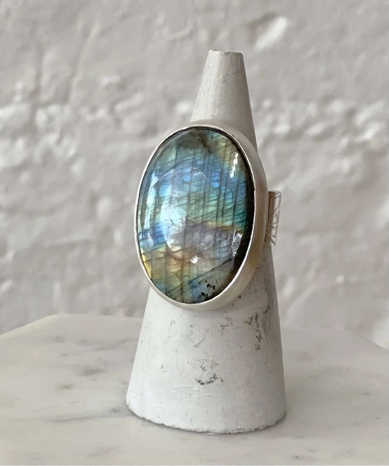 Bezel ring (1).jpg