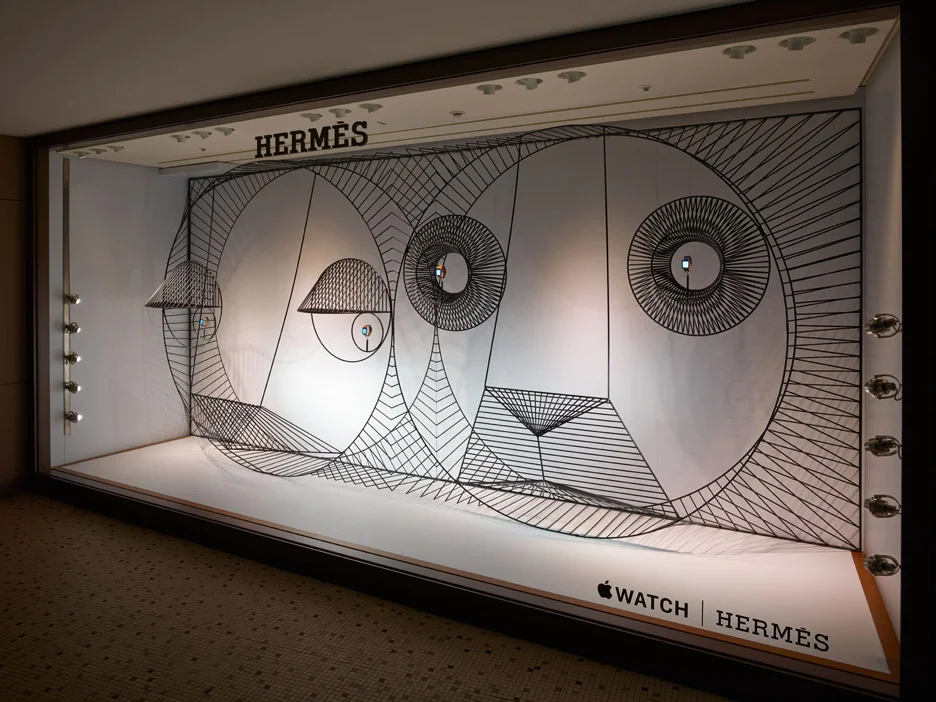 apple-watch-hermes-japan-window-display-gamfratesi-shop-retail-design-installation-animals-nature-drawings-robert-dallet-faces-_dezeen_936_1.jpg