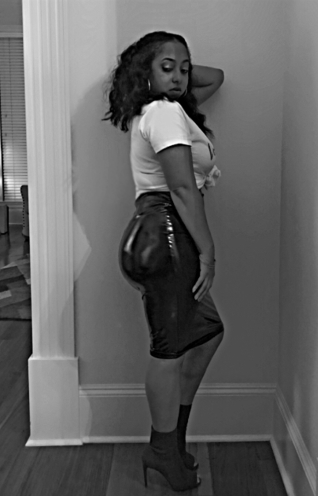 Vinyl Skirt and Wingstop