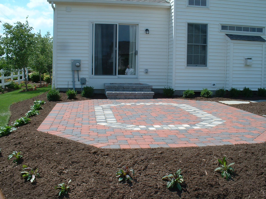 Horsefield Patio