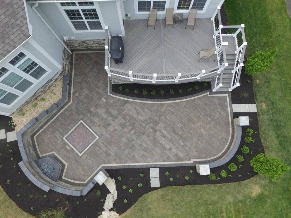 Kirsch Patio