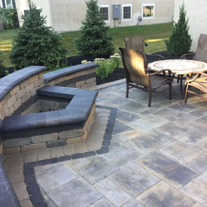 Saponaro Fire Pit