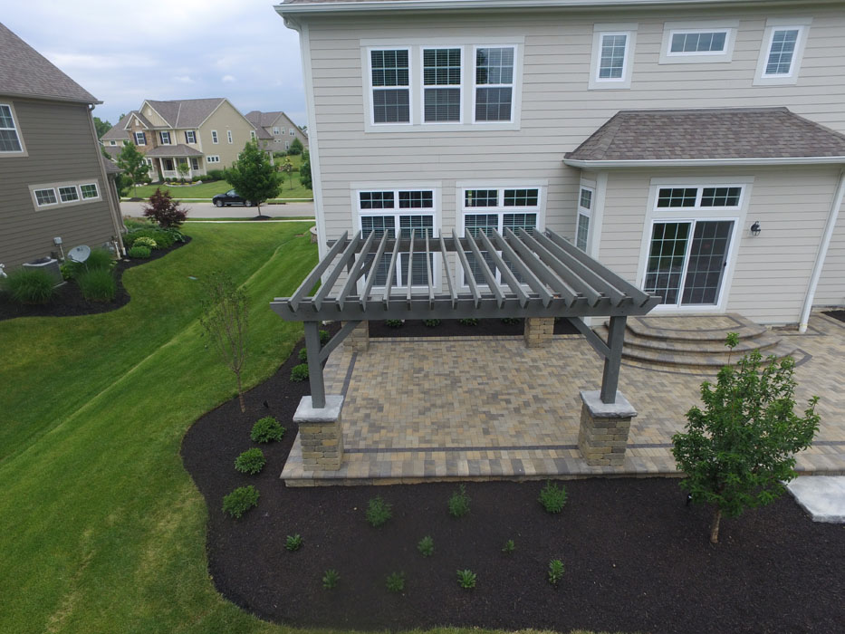 Thorn Pergola Front View