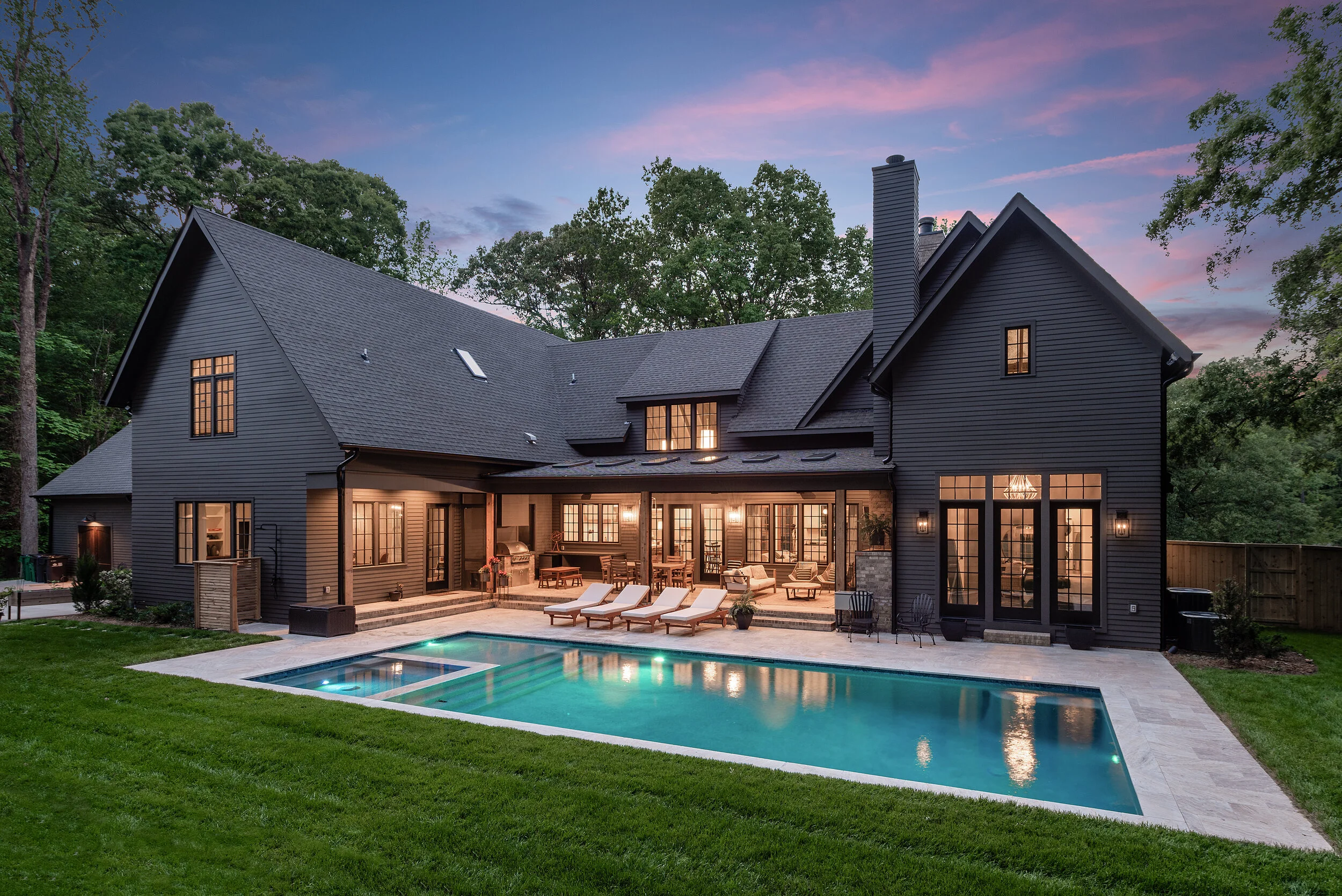 5348 Sunbury-1.jpg
