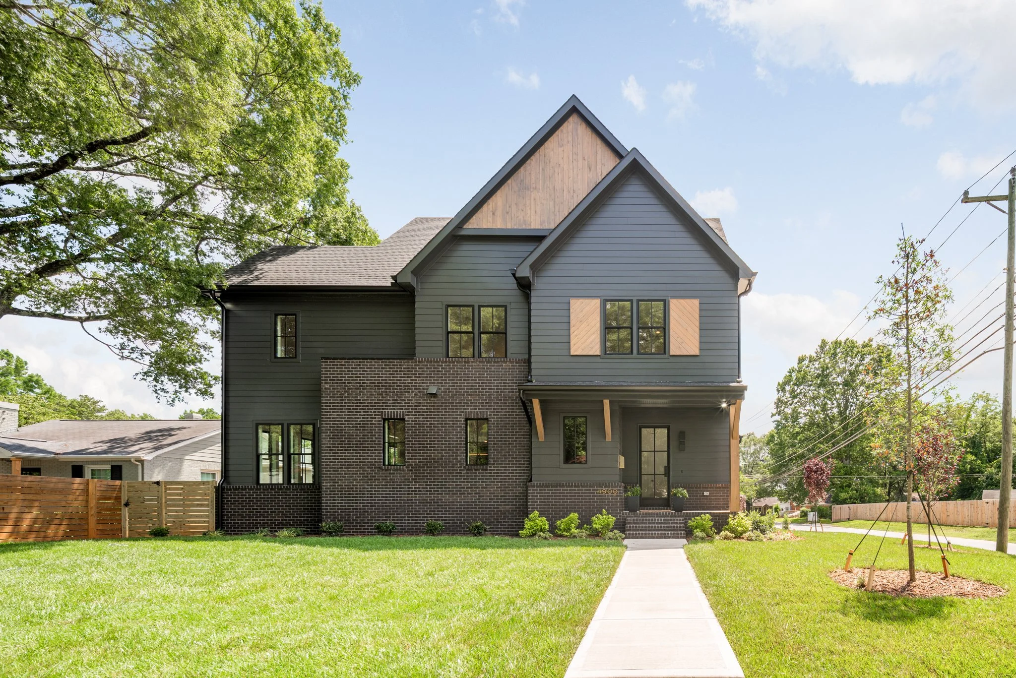 4900 Doris-3.jpg